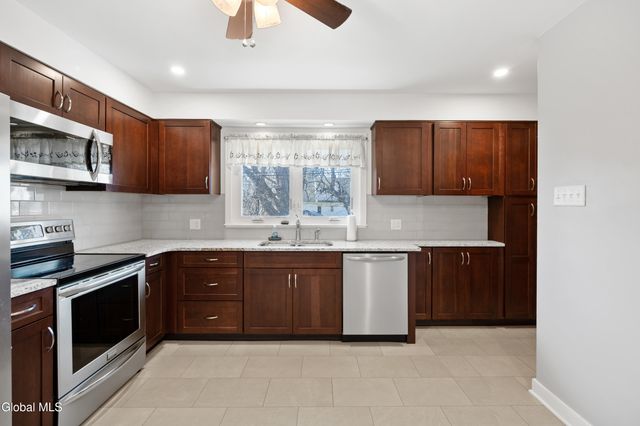 1265 Lexington Avenue, Schenectady, NY 12309