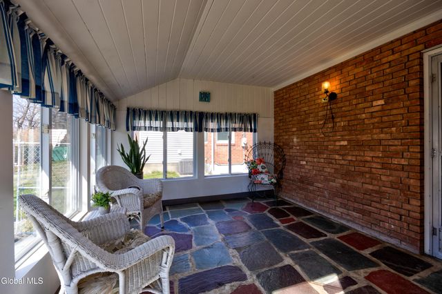 1265 Lexington Avenue, Schenectady, NY 12309