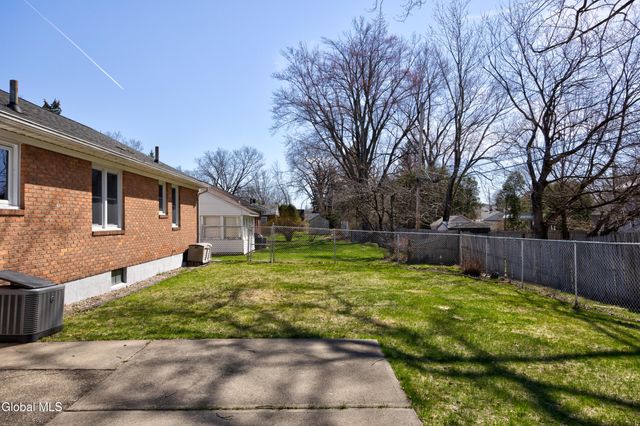 1265 Lexington Avenue, Schenectady, NY 12309