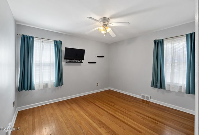 1265 Lexington Avenue, Schenectady, NY 12309