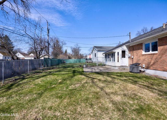 1265 Lexington Avenue, Schenectady, NY 12309