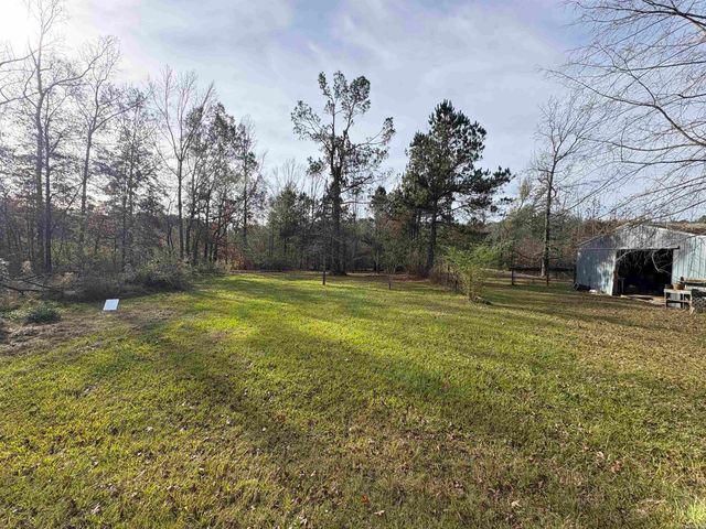 1004 Joel Road, Star City, AR 71667