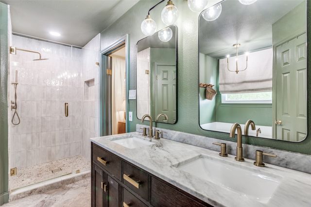 5125 Broken Bow Drive, Fort Worth, TX 76137