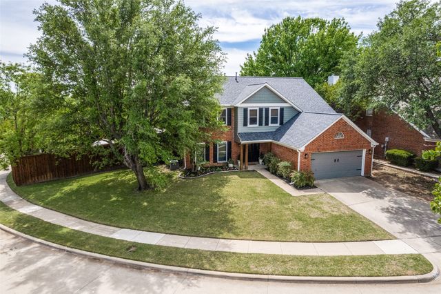 5125 Broken Bow Drive, Fort Worth, TX 76137