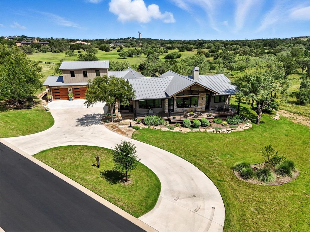 101 Morning Star CT, Horseshoe Bay, TX 78657
