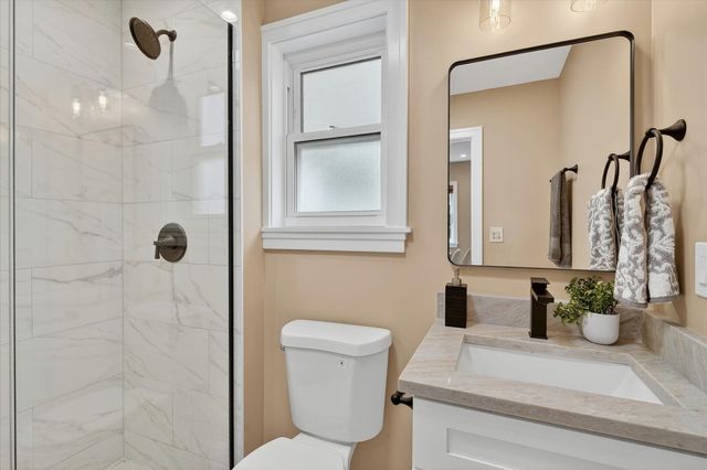 10103 S Aberdeen Street, Chicago, IL 60643
