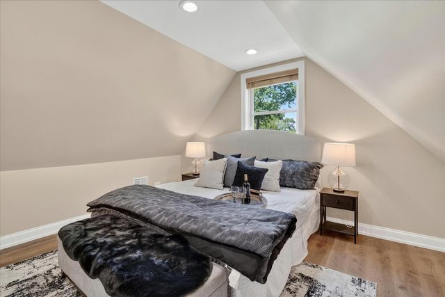 10103 S Aberdeen Street, Chicago, IL 60643