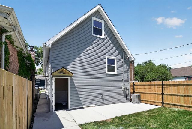 10103 S Aberdeen Street, Chicago, IL 60643