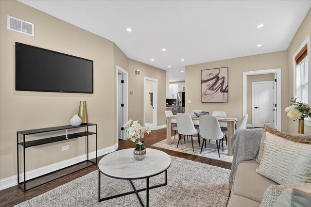 10103 S Aberdeen Street, Chicago, IL 60643