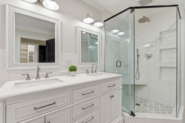 105 Mark COURT, North Prairie, WI 53153