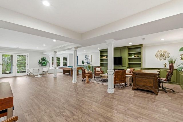 105 Mark COURT, North Prairie, WI 53153
