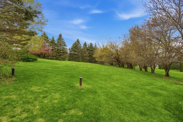 105 Mark COURT, North Prairie, WI 53153