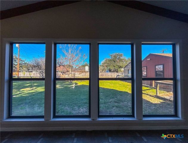 902 Joplin, Victoria, TX 77904