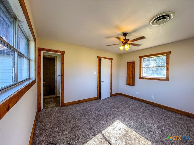 902 Joplin, Victoria, TX 77904