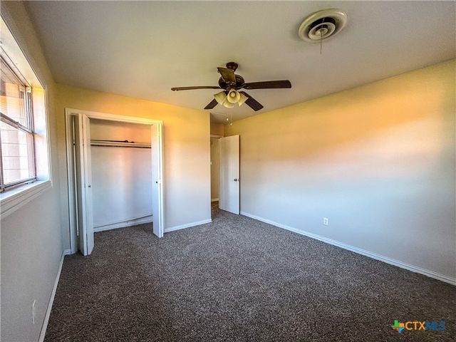 902 Joplin, Victoria, TX 77904