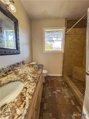 902 Joplin, Victoria, TX 77904