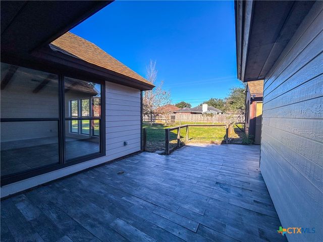 902 Joplin, Victoria, TX 77904