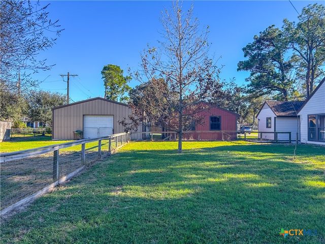 902 Joplin, Victoria, TX 77904
