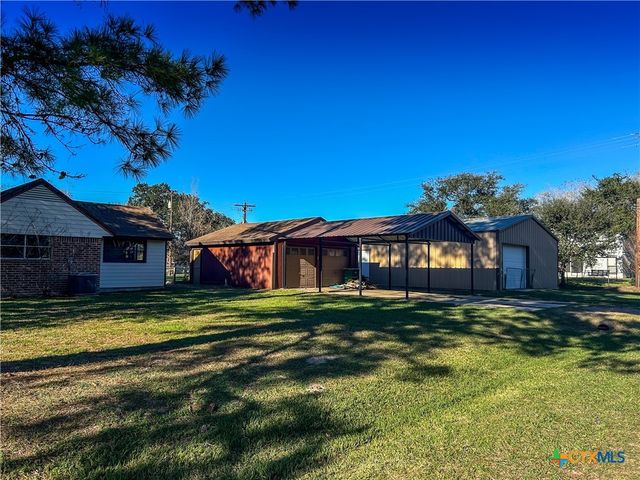 902 Joplin, Victoria, TX 77904