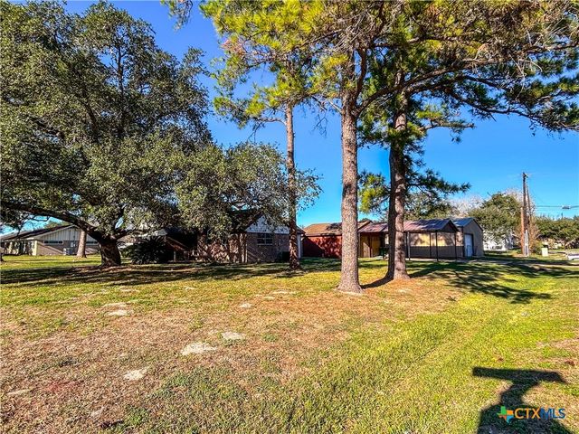 902 Joplin, Victoria, TX 77904