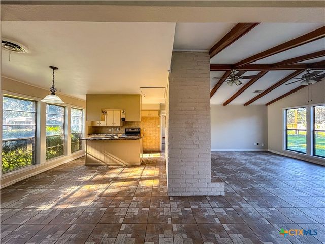 902 Joplin, Victoria, TX 77904