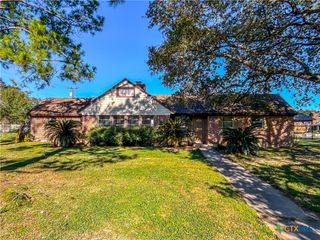 902 Joplin, Victoria, TX 77904