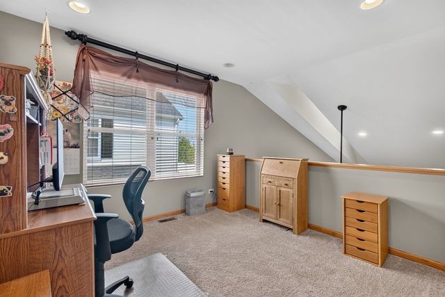 1149 Heron Circle, Joliet, IL 60431