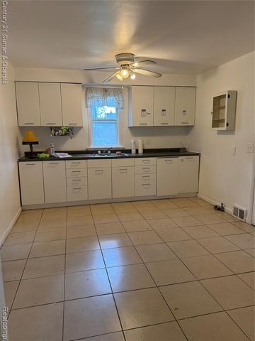 8126 Pardee Road, Taylor, MI 48180
