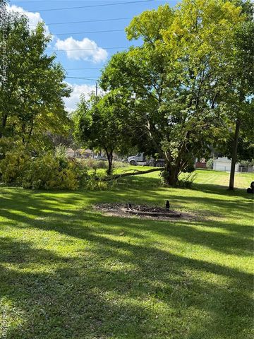 8126 Pardee Road, Taylor, MI 48180