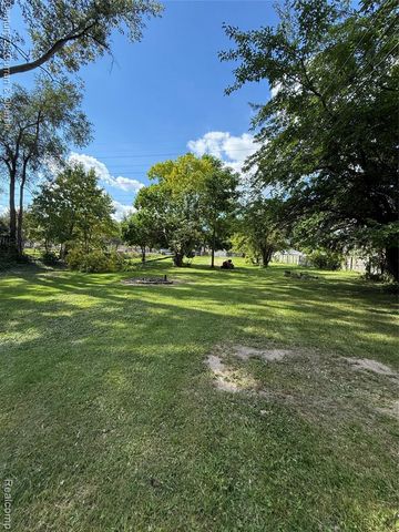 8126 Pardee Road, Taylor, MI 48180