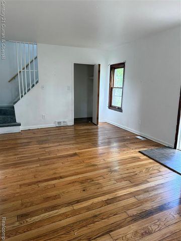 8126 Pardee Road, Taylor, MI 48180