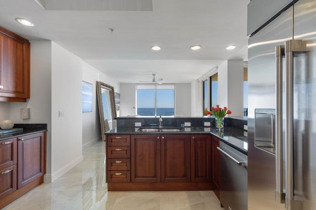 19 Avenue De La Mer 405, Palm Coast, FL 32137