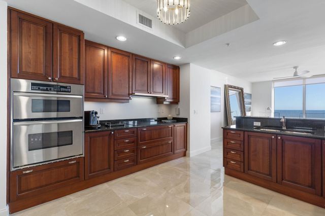 19 Avenue De La Mer 405, Palm Coast, FL 32137