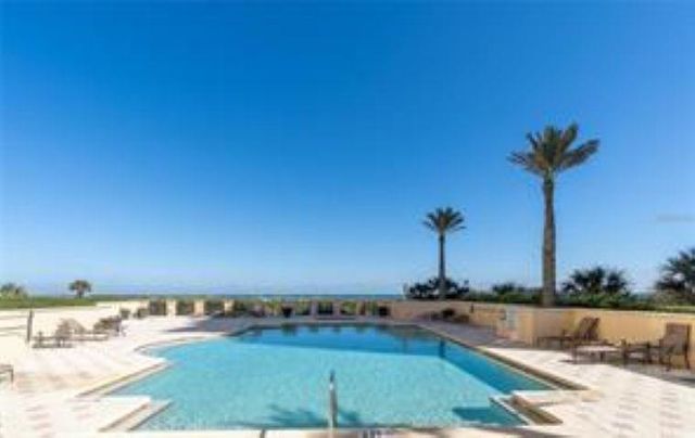 19 Avenue De La Mer 405, Palm Coast, FL 32137