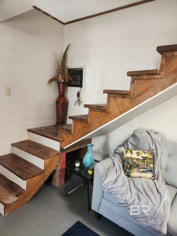 614 Escambia Loop, Lillian, AL 36549