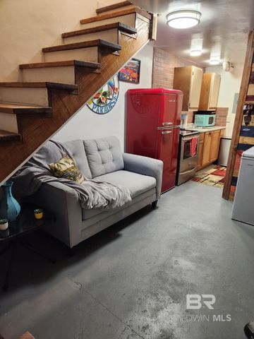 614 Escambia Loop, Lillian, AL 36549