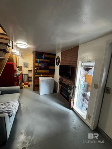 614 Escambia Loop, Lillian, AL 36549