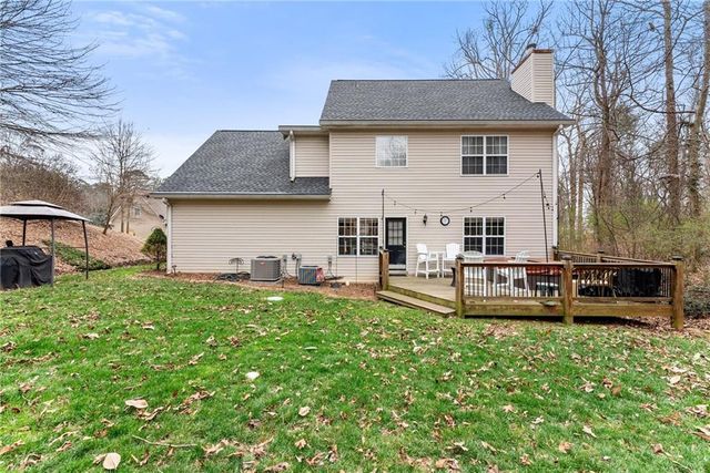 3451 Leisure Lane, Gainesville, GA 30506