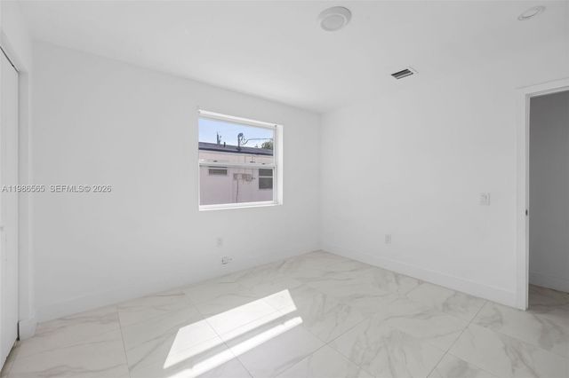 1445 NW 34th St 1445, Miami, FL 33142