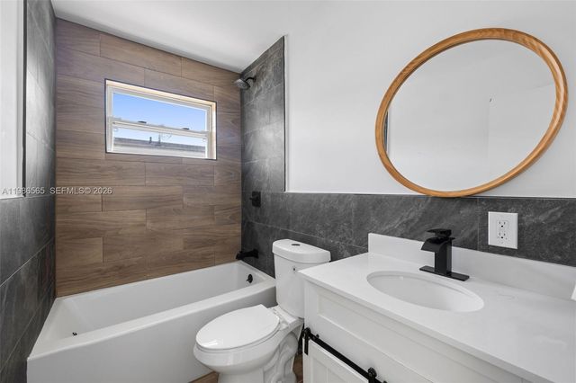 1445 NW 34th St 1445, Miami, FL 33142