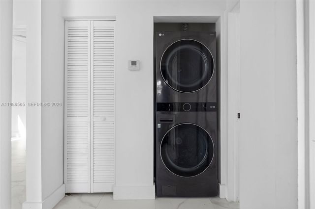 1445 NW 34th St 1445, Miami, FL 33142