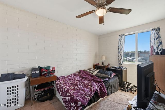 2439 Parkside Drive, Tucson, AZ 85713