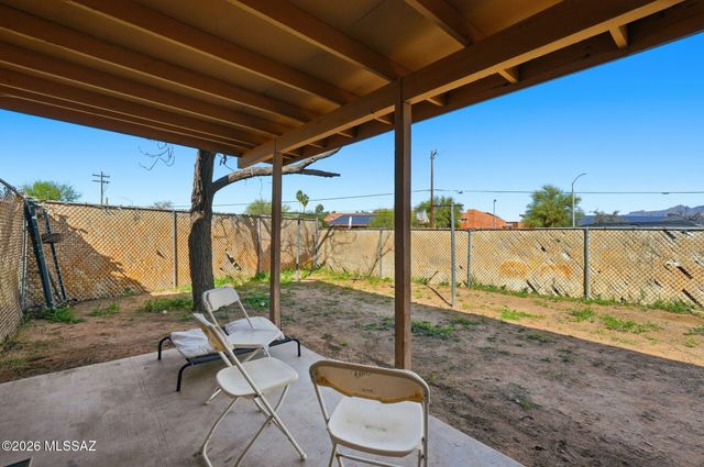 2439 Parkside Drive, Tucson, AZ 85713