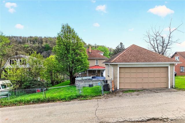 222 Union St, Brownsville, PA 15417