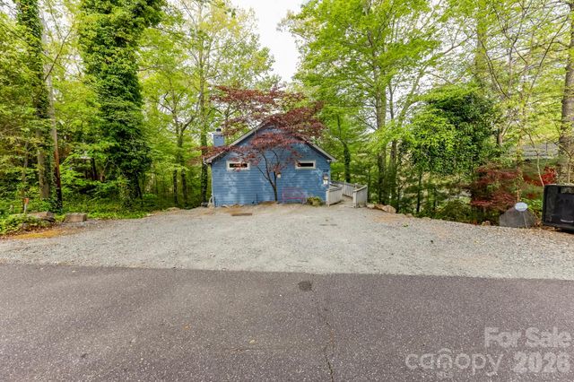 219 Picnic Point Road, Lake Lure, NC 28746