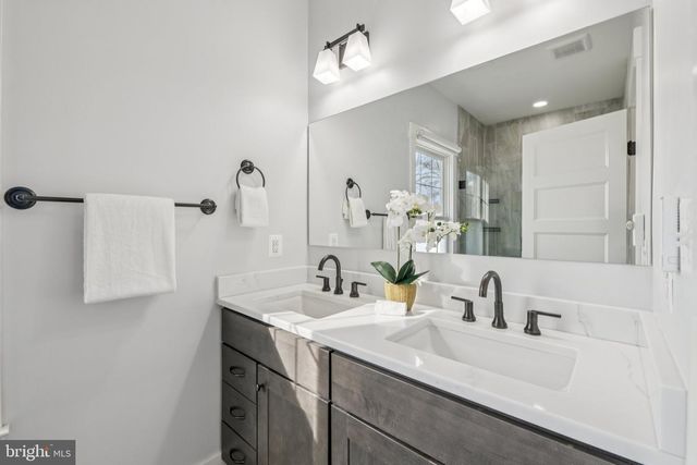 3641 BEACH DRIVE BLVD, Edgewater, MD 21037