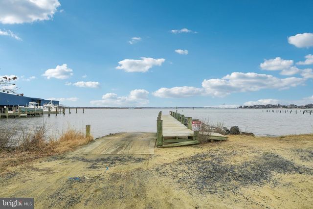 3641 BEACH DRIVE BLVD, Edgewater, MD 21037