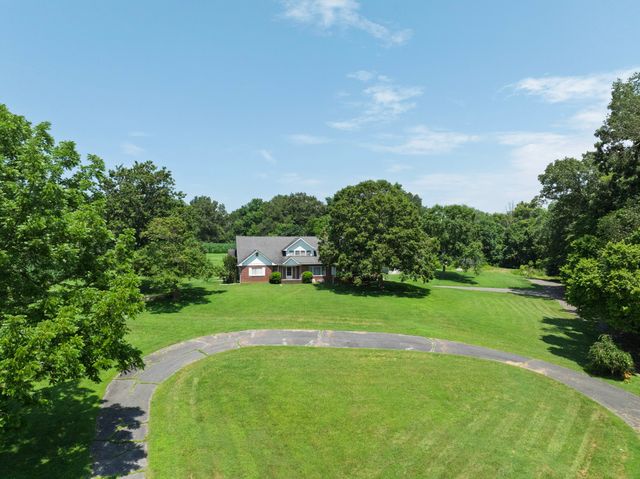 4801 Highway 48, Cumberland Furnace, TN 37051