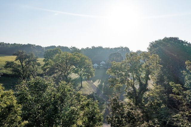 4801 Highway 48, Cumberland Furnace, TN 37051