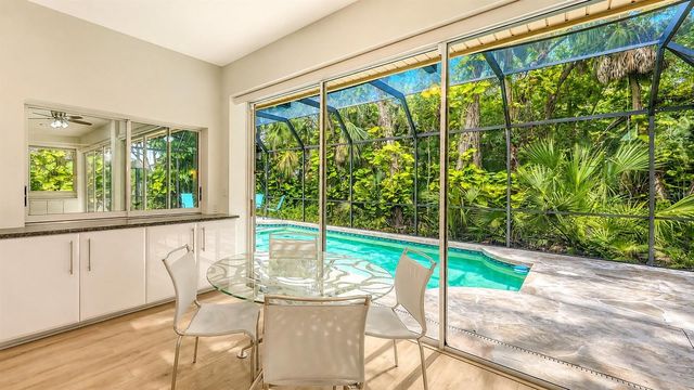 2929 SANDRINGHAM PLACE, Sarasota, FL 34235